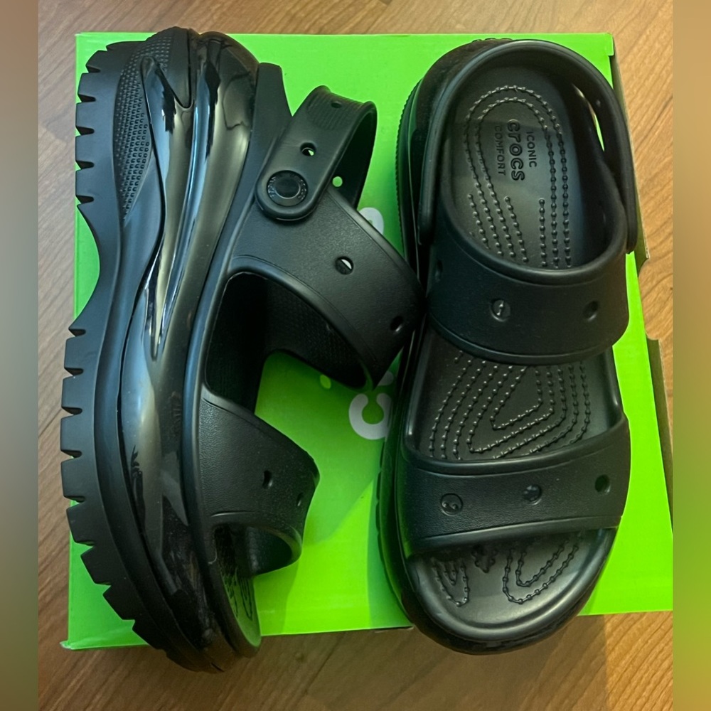 Crocs Mega Crush Sandal Black